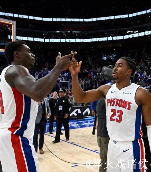 康宁汉姆三双助力活塞险胜老鹰 黄蜂狂胜步行者